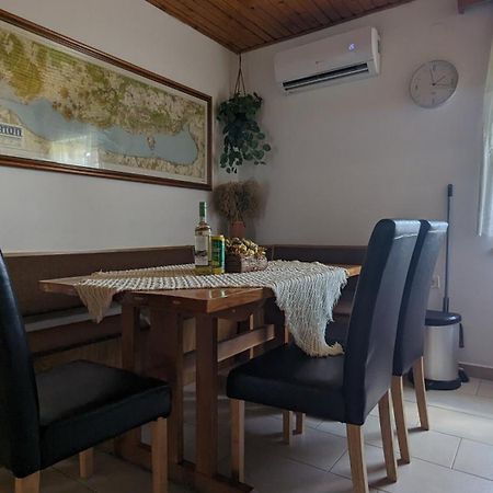 Viragos Apartman Балатонсемеш Экстерьер фото