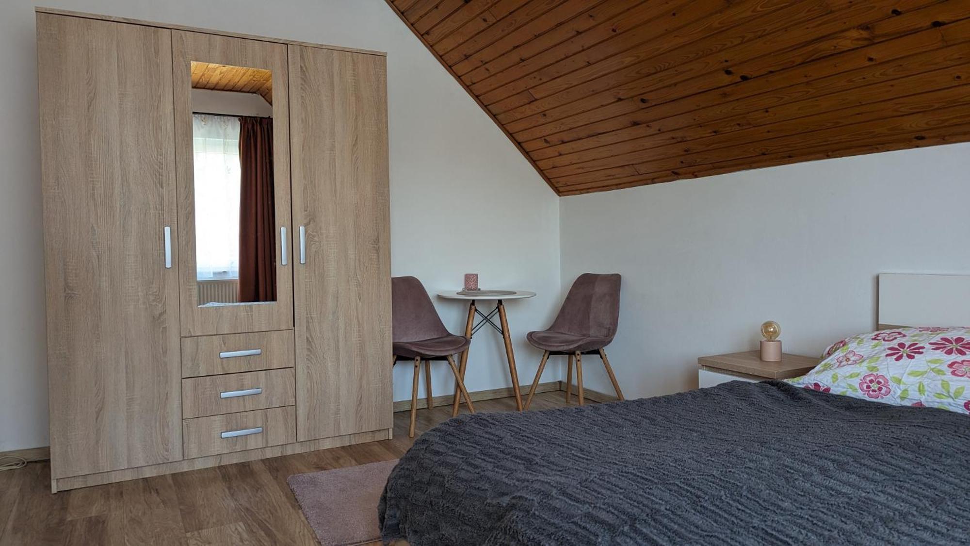 Viragos Apartman Балатонсемеш Экстерьер фото